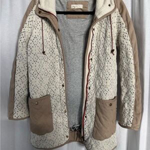 Woman’s Sherpa Quilted Jacket